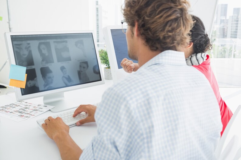 Future Finds student on placement at a high-tech company