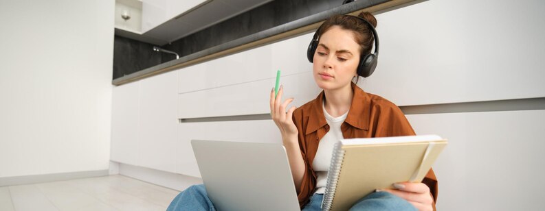 Student participating in a Future Finds virtual workshop
