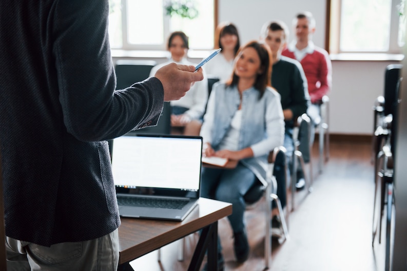 Education program integrating real-world work experience