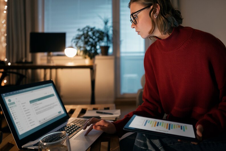 Intern using marketing or business tools during internship